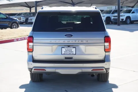 More photos of 2024 Ford Expedition Max XLT at Roger Williams Chrysler Dodge Jeep Ram, TX