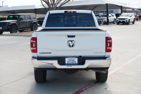 More photos of 2022 Ram 2500 Laramie at Roger Williams Chrysler Dodge Jeep Ram, TX