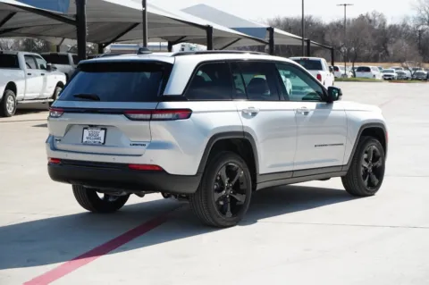 More photos of 2025 Jeep Grand Cherokee Limited at Roger Williams Chrysler Dodge Jeep Ram, TX