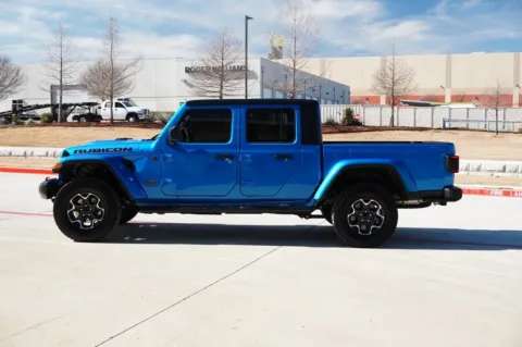 Photos of 2023 Jeep Gladiator Rubicon for sale in Weatherford, TX at Roger Williams Chrysler Dodge Jeep Ram