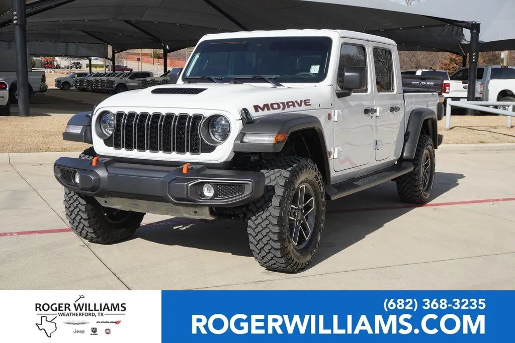 White 2025 Jeep Gladiator Mojave for sale in Weatherford, TX
