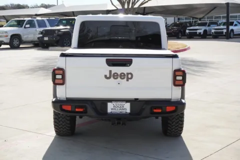 More photos of 2025 Jeep Gladiator Mojave at Roger Williams Chrysler Dodge Jeep Ram, TX