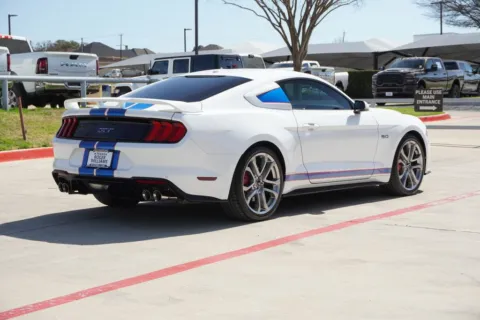 More photos of 2019 Ford Mustang GT Premium at Roger Williams Chrysler Dodge Jeep Ram, TX