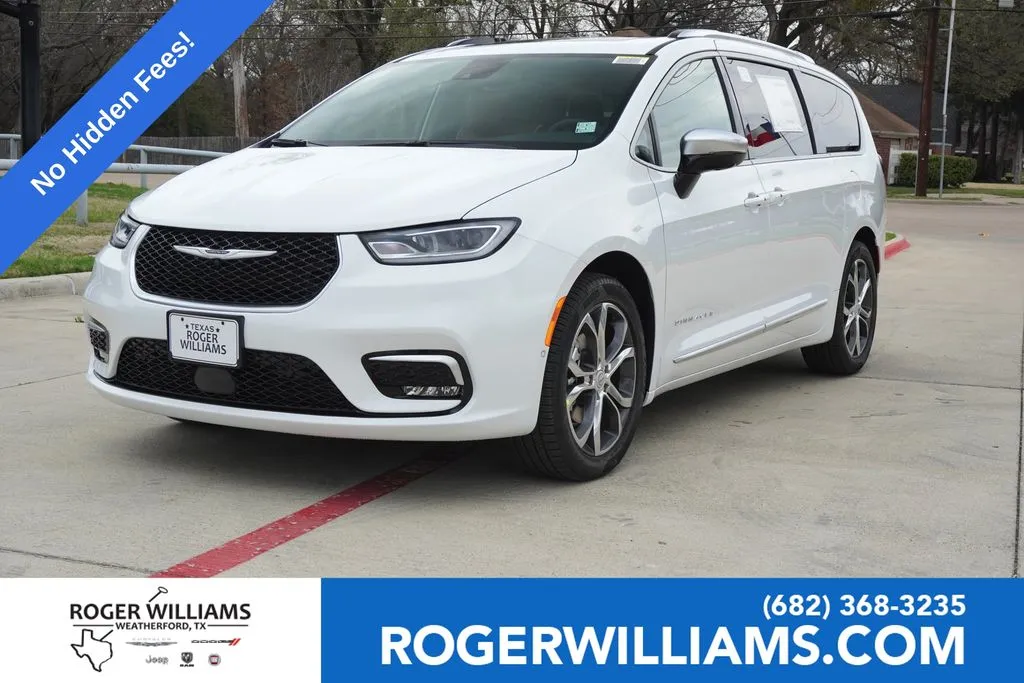 White 2026 Chrysler Pacifica Pinnacle for sale in Weatherford, TX