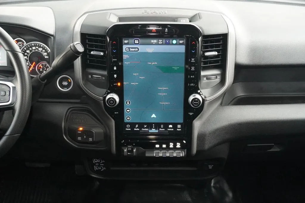 2026 RAM 3500 Tradesman - Photo 7