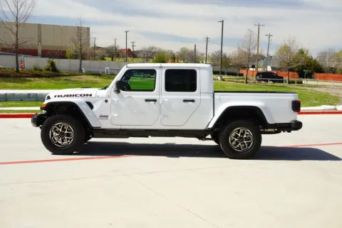Photos of 2026 Jeep Gladiator Rubicon for sale in Weatherford, TX at Roger Williams Chrysler Dodge Jeep Ram