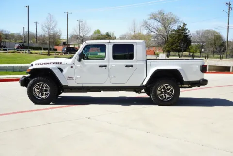 Photos of 2026 Jeep Gladiator Rubicon X for sale in Weatherford, TX at Roger Williams Chrysler Dodge Jeep Ram