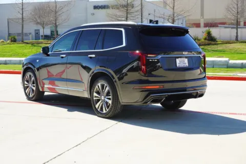 Another view of 2021 Cadillac XT6 Premium Luxury for sale in Weatherford, TX at Roger Williams Chrysler Dodge Jeep Ram