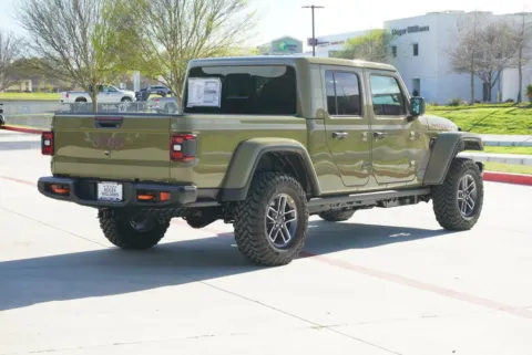 More photos of 2026 Jeep Gladiator Mojave X at Roger Williams Chrysler Dodge Jeep Ram, TX