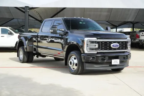 More photos of 2026 Ford Super Duty F-350 DRW Platinum at Roger Williams Chrysler Dodge Jeep Ram, TX