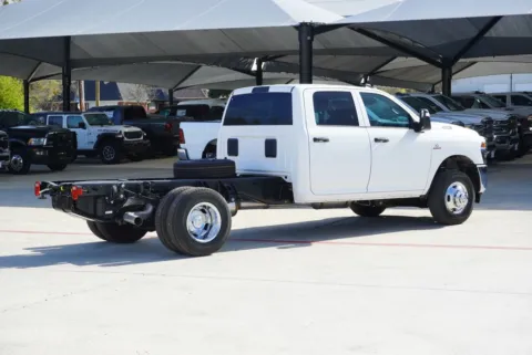 More photos of 2026 Ram 3500 Chassis Cab Tradesman at Roger Williams Chrysler Dodge Jeep Ram, TX