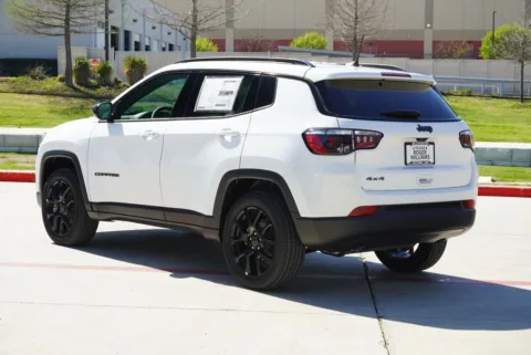 Another view of 2026 Jeep Compass Latitude Altitude for sale in Weatherford, TX at Roger Williams Chrysler Dodge Jeep Ram