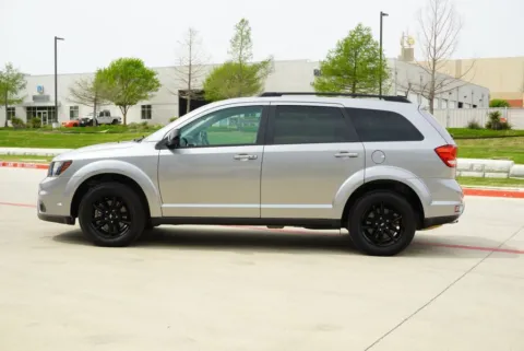 Photos of 2019 Dodge Journey SE for sale in Weatherford, TX at Roger Williams Chrysler Dodge Jeep Ram