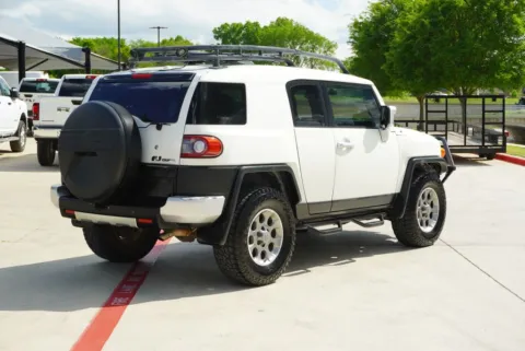 More photos of 2012 Toyota FJ Cruiser at Roger Williams Chrysler Dodge Jeep Ram, TX