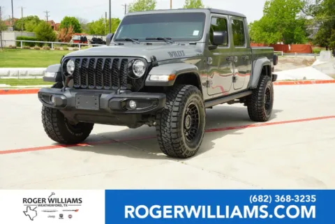 Gray 2022 Jeep Gladiator Willys for sale in Weatherford, TX