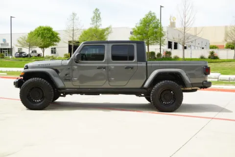 Photos of 2022 Jeep Gladiator Willys for sale in Weatherford, TX at Roger Williams Chrysler Dodge Jeep Ram
