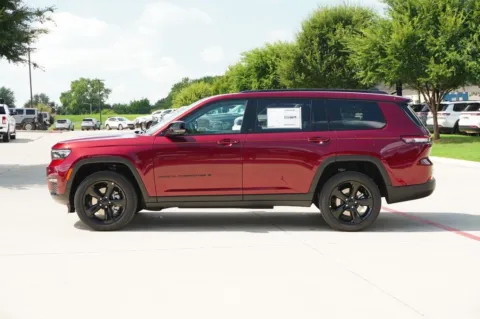 Photos of 2025 Jeep Grand Cherokee L Limited for sale in Weatherford, TX at Roger Williams Chrysler Dodge Jeep Ram