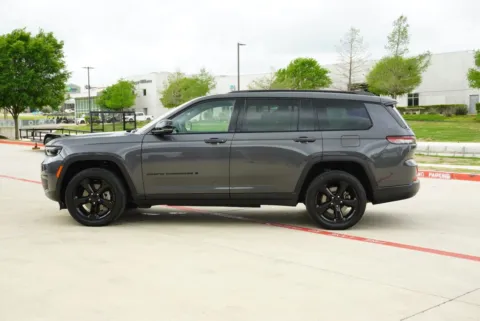 Photos of 2021 Jeep Grand Cherokee L Altitude for sale in Weatherford, TX at Roger Williams Chrysler Dodge Jeep Ram