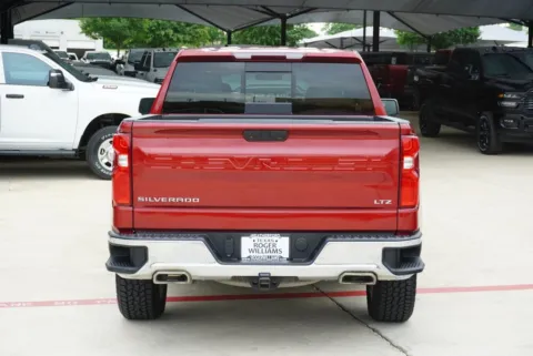 More photos of 2019 Chevrolet Silverado 1500 LTZ at Roger Williams Chrysler Dodge Jeep Ram, TX