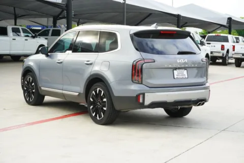 Another view of 2023 Kia Telluride SX for sale in Weatherford, TX at Roger Williams Chrysler Dodge Jeep Ram