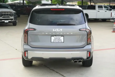More photos of 2023 Kia Telluride SX at Roger Williams Chrysler Dodge Jeep Ram, TX