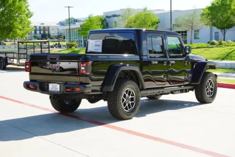 More photos of 2026 Jeep Gladiator Rubicon at Roger Williams Chrysler Dodge Jeep Ram, TX