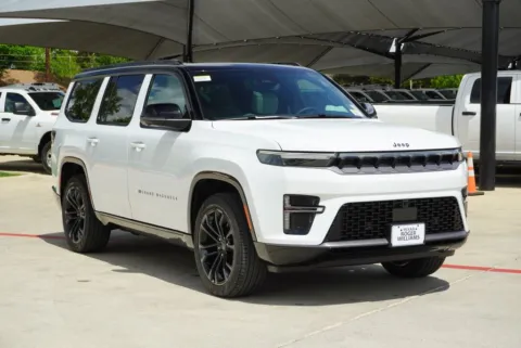More photos of 2026 Jeep Grand Wagoneer Summit Obsidian at Roger Williams Chrysler Dodge Jeep Ram, TX