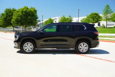 Photos of 2024 GMC Acadia FWD Elevation for sale in Weatherford, TX at Roger Williams Chrysler Dodge Jeep Ram
