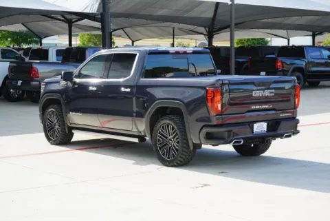 Another view of 2022 GMC Sierra 1500 Denali Ultimate for sale in Weatherford, TX at Roger Williams Chrysler Dodge Jeep Ram