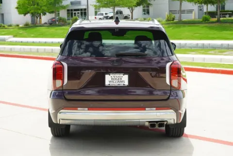 More photos of 2025 Hyundai Palisade Calligraphy at Roger Williams Chrysler Dodge Jeep Ram, TX