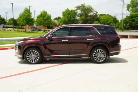 Photos of 2025 Hyundai Palisade Calligraphy for sale in Weatherford, TX at Roger Williams Chrysler Dodge Jeep Ram