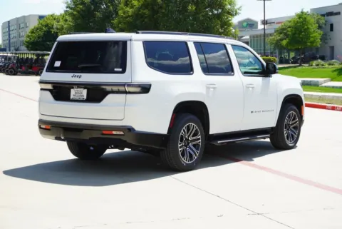 More photos of 2026 Jeep Grand Wagoneer at Roger Williams Chrysler Dodge Jeep Ram, TX