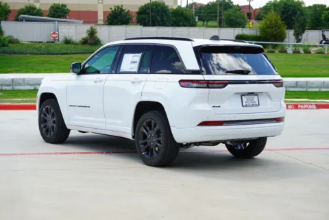 Another view of 2026 Jeep Grand Cherokee Limited Reserve for sale in Weatherford, TX at Roger Williams Chrysler Dodge Jeep Ram