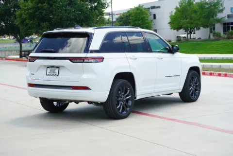More photos of 2026 Jeep Grand Cherokee Limited Reserve at Roger Williams Chrysler Dodge Jeep Ram, TX