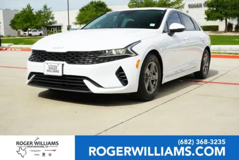 White 2023 Kia K5 LXS for sale in Weatherford, TX
