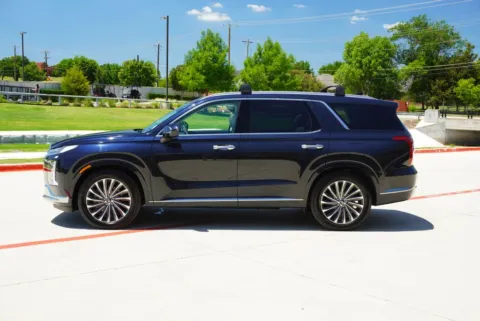 Photos of 2023 Hyundai Palisade Calligraphy for sale in Weatherford, TX at Roger Williams Chrysler Dodge Jeep Ram