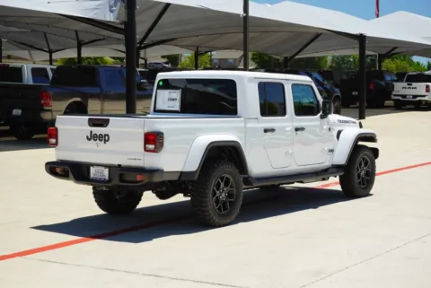 More photos of 2026 Jeep Gladiator Texas Trail at Roger Williams Chrysler Dodge Jeep Ram, TX