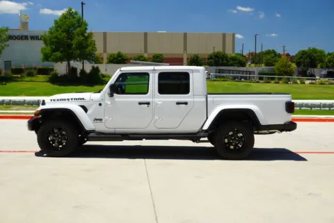 Photos of 2026 Jeep Gladiator Texas Trail for sale in Weatherford, TX at Roger Williams Chrysler Dodge Jeep Ram