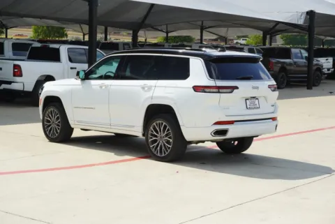 Another view of 2025 Jeep Grand Cherokee L Summit for sale in Weatherford, TX at Roger Williams Chrysler Dodge Jeep Ram