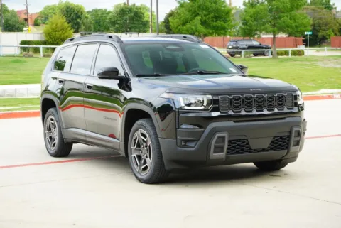 More photos of 2026 Jeep Cherokee Limited at Roger Williams Chrysler Dodge Jeep Ram, TX