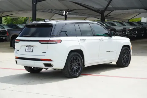 More photos of 2025 Jeep Grand Cherokee Summit Reserve at Roger Williams Chrysler Dodge Jeep Ram, TX