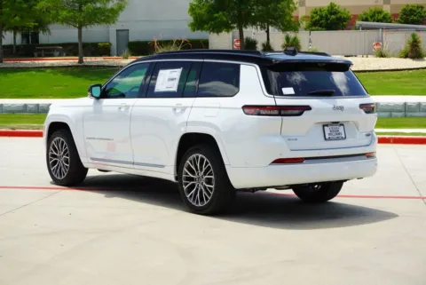 Another view of 2026 Jeep Grand Cherokee L Summit for sale in Weatherford, TX at Roger Williams Chrysler Dodge Jeep Ram