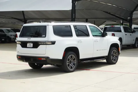 More photos of 2026 Jeep Grand Wagoneer at Roger Williams Chrysler Dodge Jeep Ram, TX