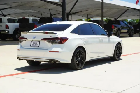 More photos of 2026 Honda Civic Si at Roger Williams Chrysler Dodge Jeep Ram, TX