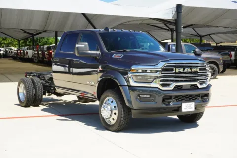 More photos of 2026 Ram 4500 Chassis Cab Big Horn at Roger Williams Chrysler Dodge Jeep Ram, TX