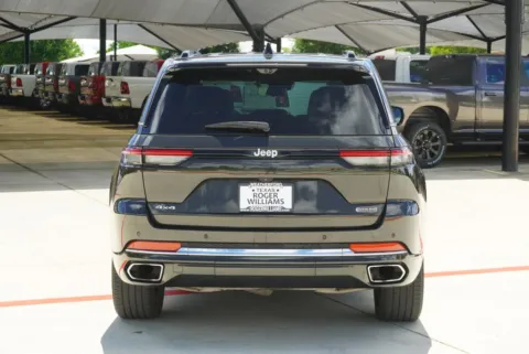More photos of 2024 Jeep Grand Cherokee Overland at Roger Williams Chrysler Dodge Jeep Ram, TX