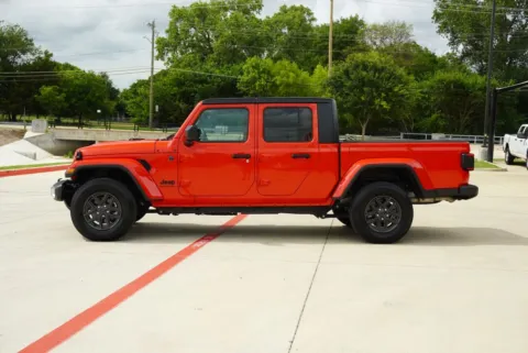 Photos of 2025 Jeep Gladiator Sport S for sale in Weatherford, TX at Roger Williams Chrysler Dodge Jeep Ram
