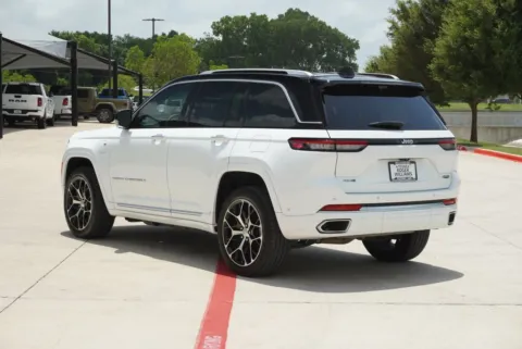 Another view of 2022 Jeep Grand Cherokee 4xe Summit Reserve for sale in Weatherford, TX at Roger Williams Chrysler Dodge Jeep Ram