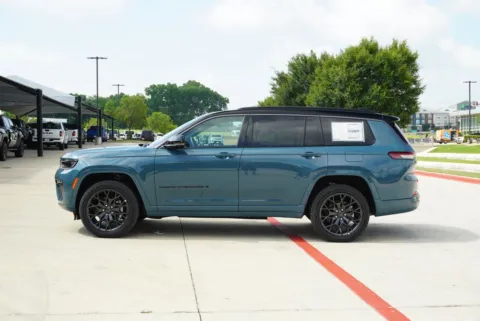 Photos of 2026 Jeep Grand Cherokee L Summit for sale in Weatherford, TX at Roger Williams Chrysler Dodge Jeep Ram