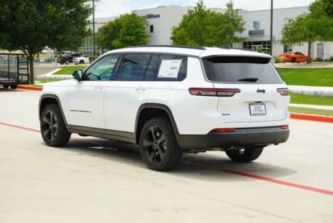 Another view of 2026 Jeep Grand Cherokee L Limited for sale in Weatherford, TX at Roger Williams Chrysler Dodge Jeep Ram